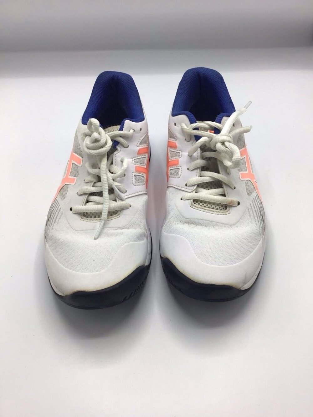 ASICS Gel-Game 8 White Blue Lightweight Tennis Shoes 1042A152 Women's Size 9.5